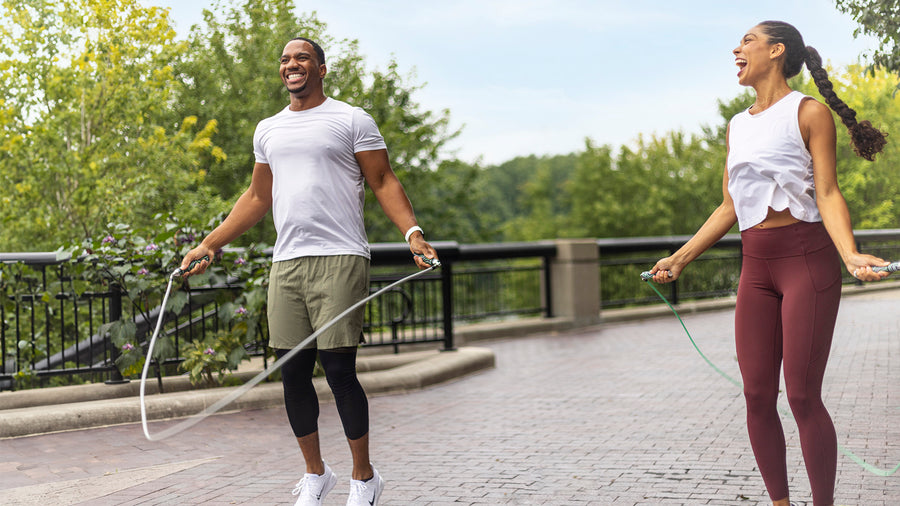 Featured image of Top 3 Best Jump Rope Workouts for Beginners (With Bonus Challenge)